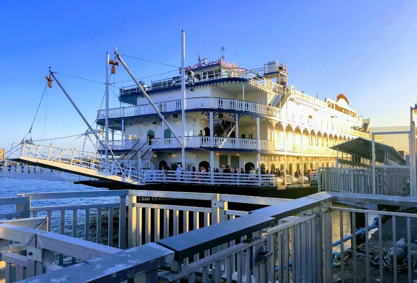 Spend a relaxing afternoon sailing on the San Francisco Bay Cruise.