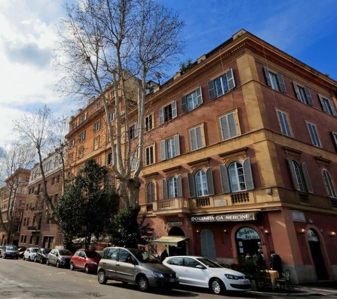 best hotels Near Colosseum Rome , hotels close to Colosseum Rome Italy