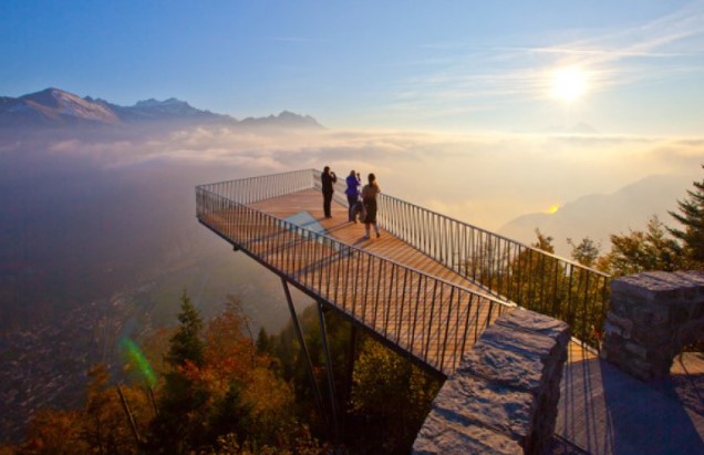 most-visited hill stations in Switzerland, summer holiday hill stations in Switzerland, Pilatus Hill Station in Switzerland, unique hill station to visit in Switzerland, popular hill station in Switzerland