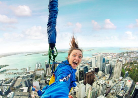  popular bungee jumping places in New Zealand, best bungee jumping place in New Zealand, bungee jumping places in New Zealand, bungee spot in New Zealand